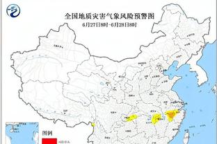 轮换？不存在的！曼联相比3天前首发只换一人：马奎尔↑瓦拉内↓